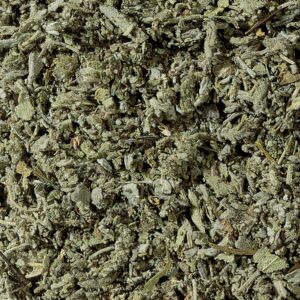 Salbeiblätter geschnitten